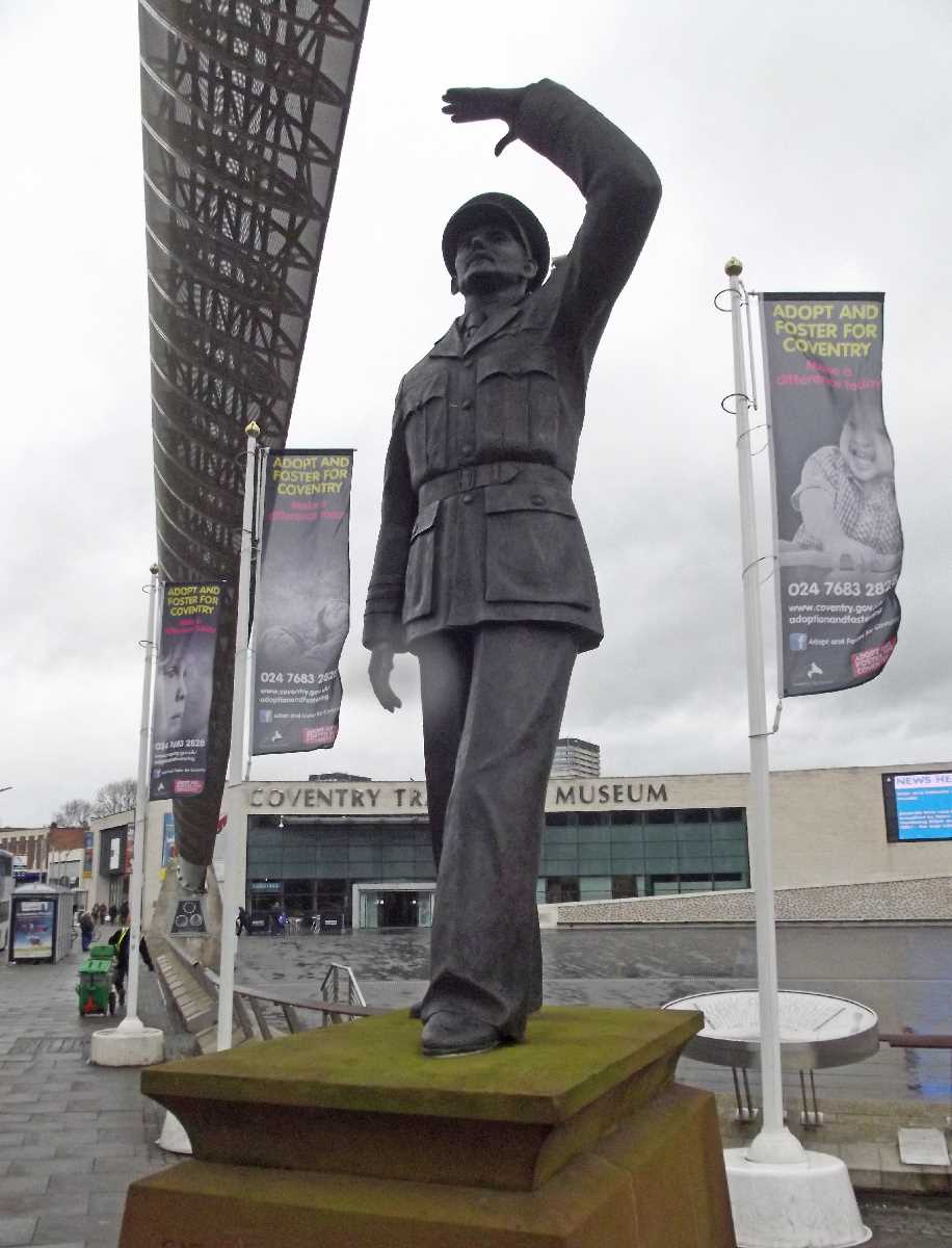 Statue of Frank Whittle in Coventry
